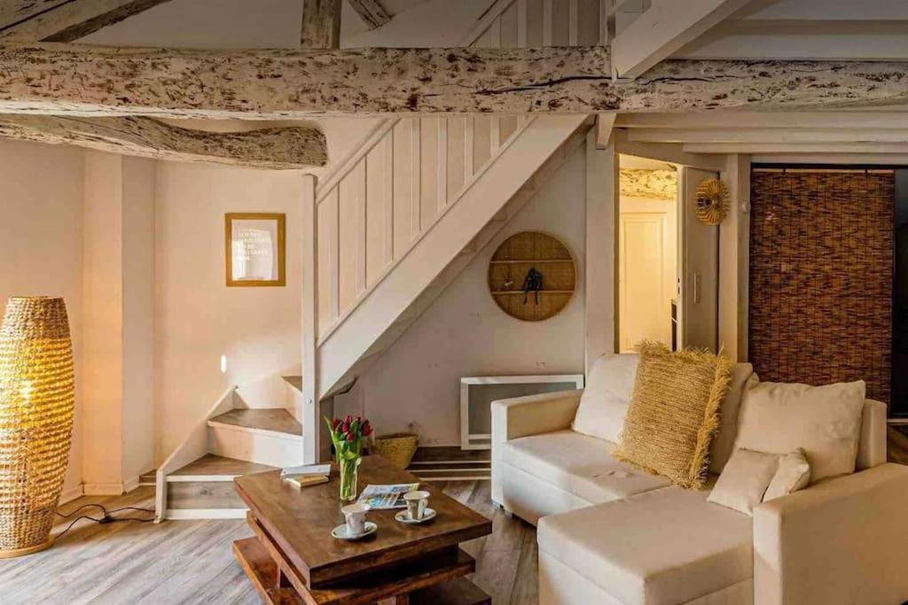 Appartement Cocooning, Climatise, Au Coeur D'أجان المظهر الخارجي الصورة